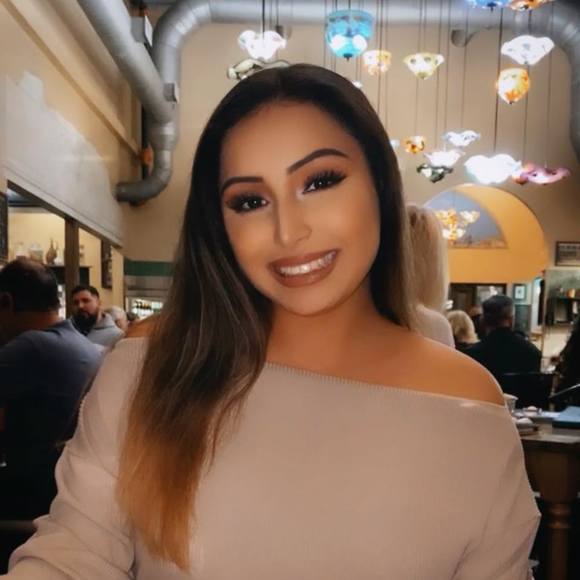 vanessa_bella